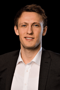 Jonathan Steenberg headshot